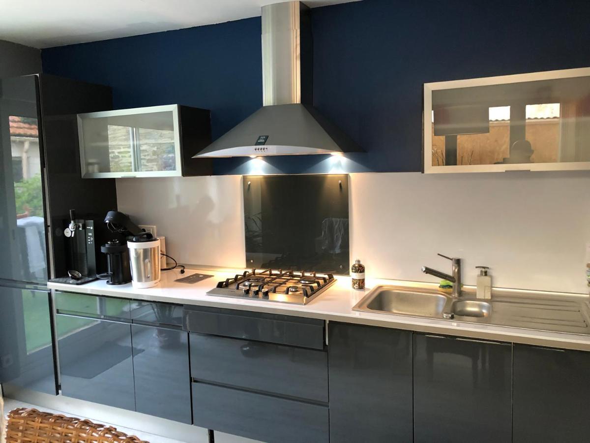 Agreable Maison De Ville ,Calme Avec Tous Les Commerces A 150M Cherbourg-en-Cotentin Exterior foto